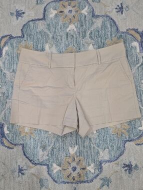 Ann Taylor Light Beige Tailored Bermuda Shorts size 14